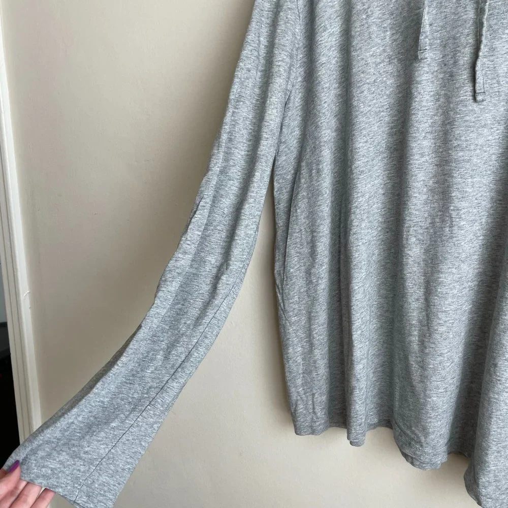 Polo Ralph Lauren / Gray Long Sleeve Hoodie Top - Picture 8 of 8